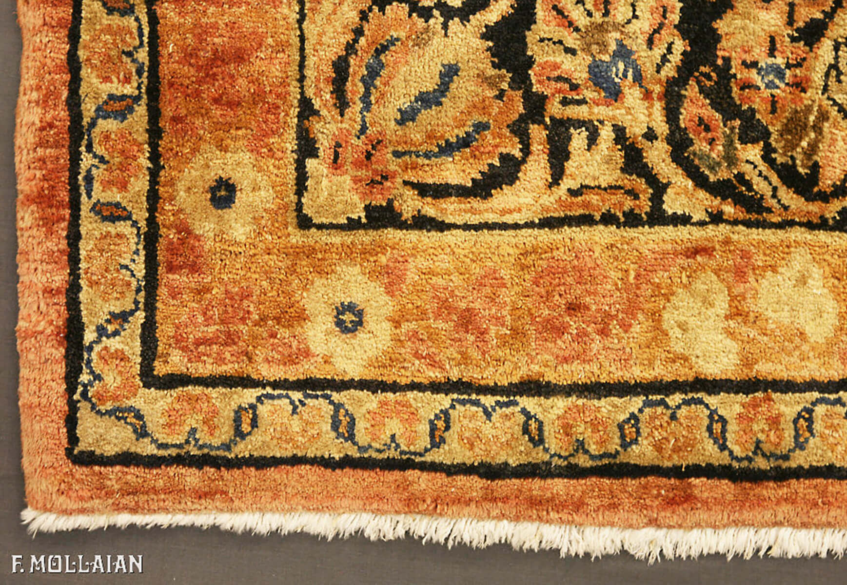 Salmon Color Field Floral Antique Persian Saruk Rug n°:95583952